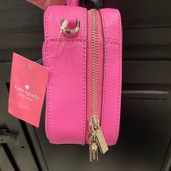 KATE SPADE ♠️ "maddy top handle camera bag" in bright peony! Adjustable strap - Picture 11 of 15